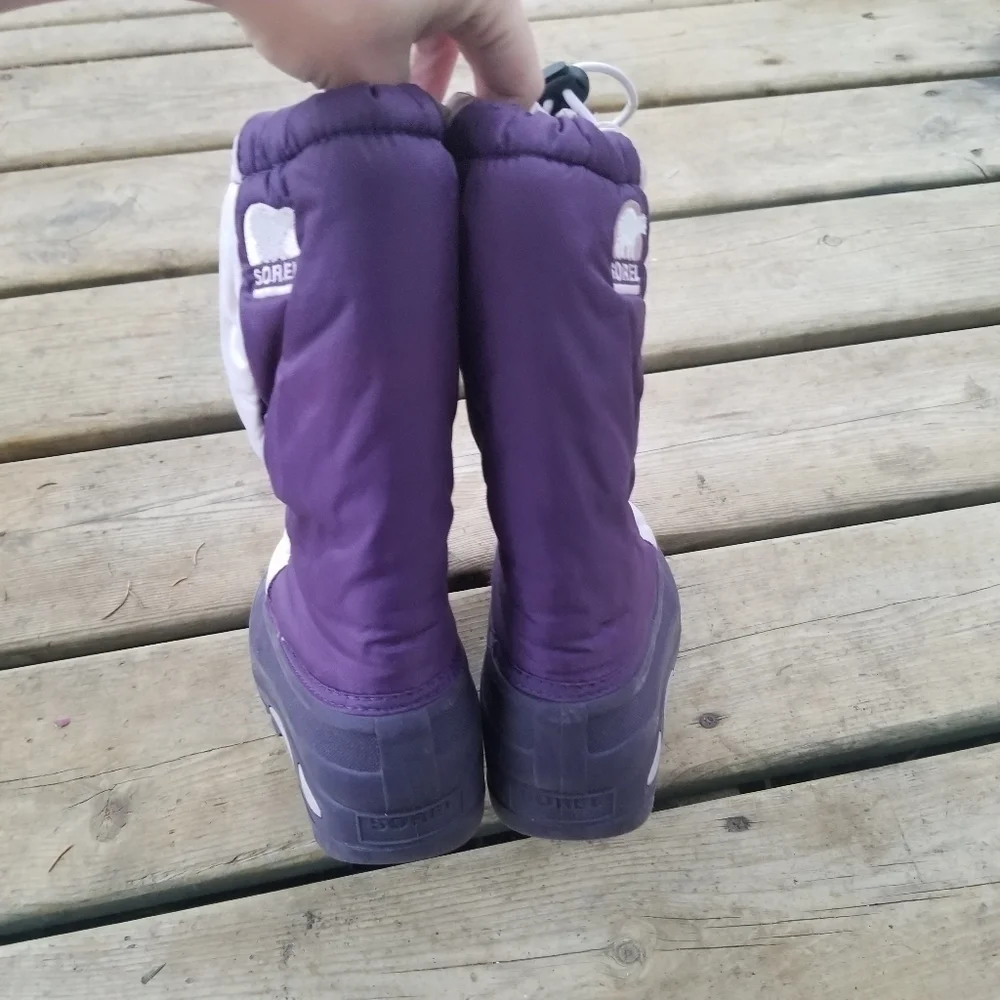 Sorel‎ Youth Cub Snow Boot Size Big Kids 4 Purple Lavender Lilac Warm Comfy